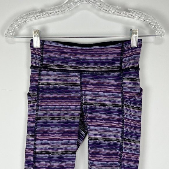 Lululemon Womens Pace Rival Crop Leggings Space Dye Twist Ultra Violet size 2 - Picture 3 of 11
